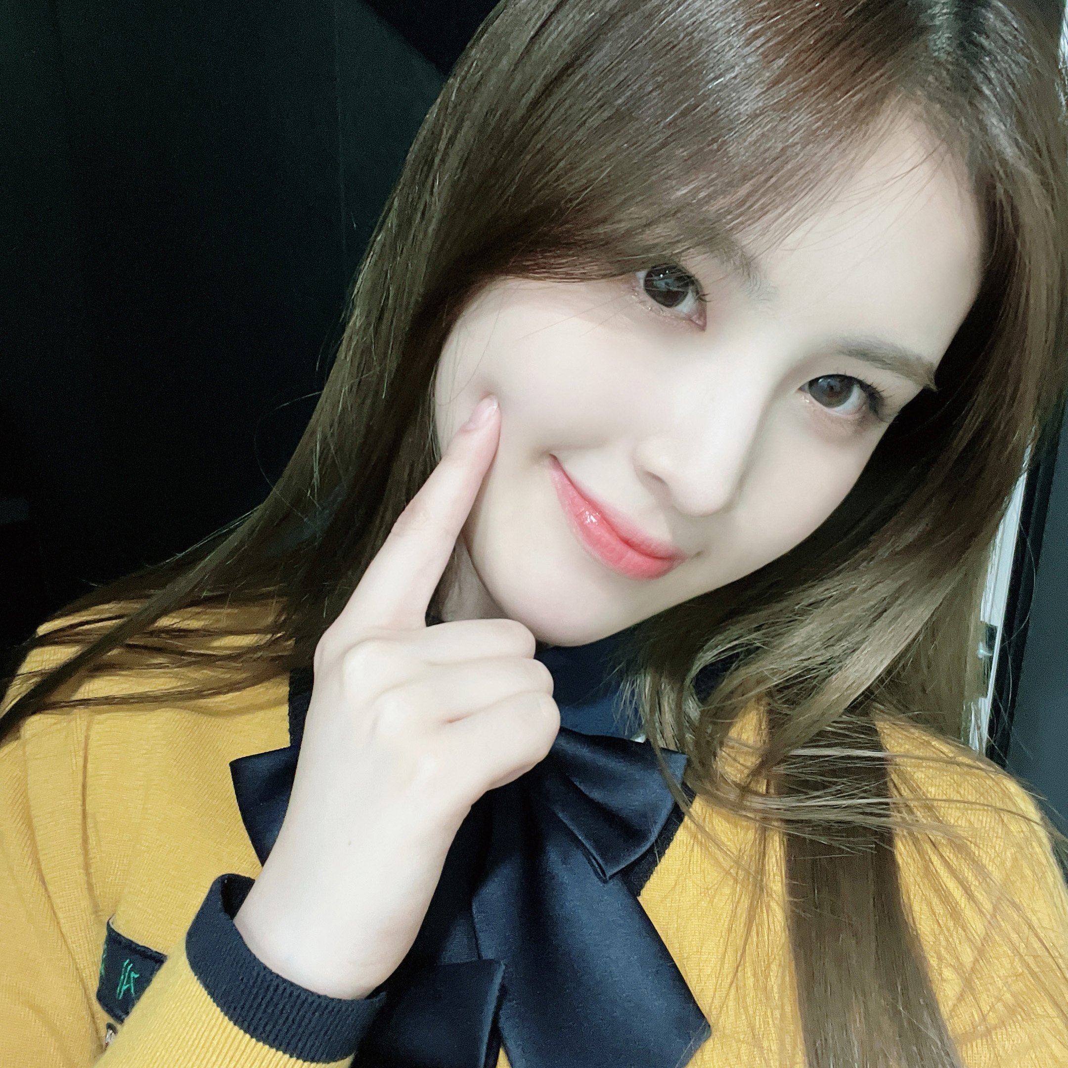 1년에 360일정도 교복 입어주는 것 같은 위클리 | 인스티즈