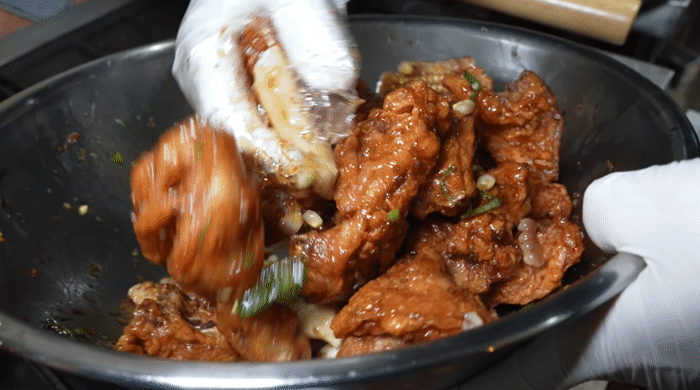 식후에 올리는 치킨짤.gif | 인스티즈