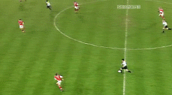 "왼발의 마법사"라이언 긱스 .gif | 인스티즈