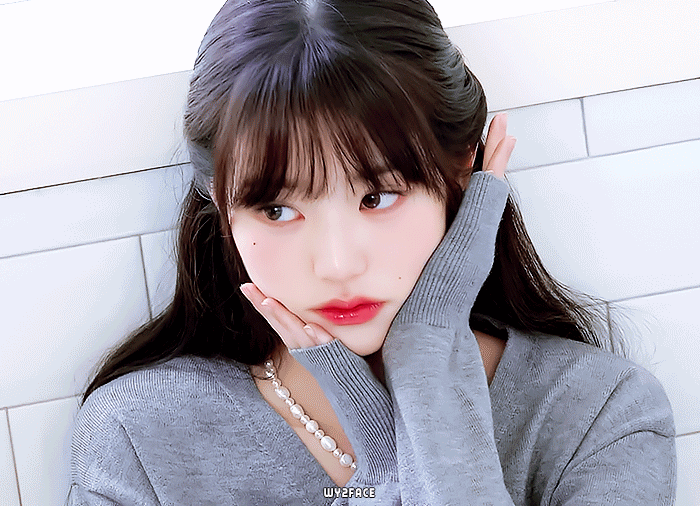 자컨에 올라온 아이브 장원영 얼굴 | 인스티즈