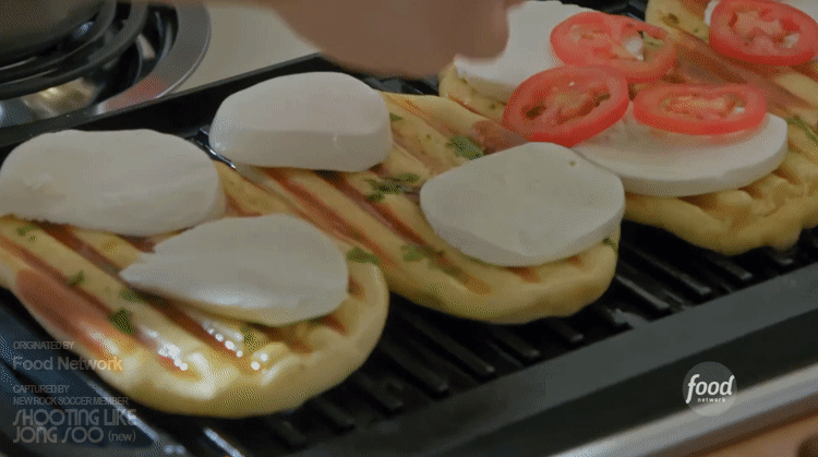 마르게리타 & 프로슈토 피제테 만들기.gif | 인스티즈