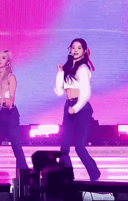 장원영 복근 ㄷㄷㄷ.jpgif | 인스티즈
