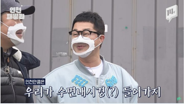 5b7a2572635a9e3e89b02a51d228dbaf024e4637