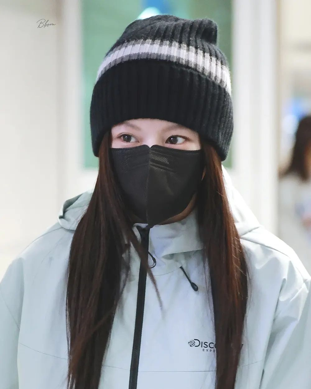 고윤정 공항 출입국.jpg | 인스티즈