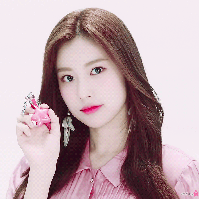 아이즈원 관련 영상 정리해서 스트리밍할 수 있는 팬 사이트 | 인스티즈