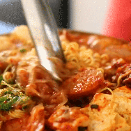 이 시간에 딱 좋은 부대찌개.gif | 인스티즈