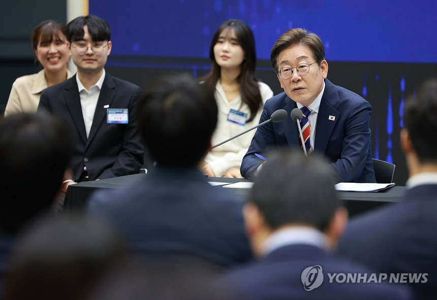 오늘자 이재명 대통령 | 인스티즈