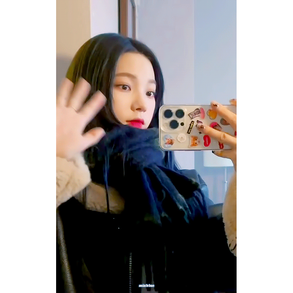 주말에 보면 더욱 좋은 카리나.gif | 인스티즈