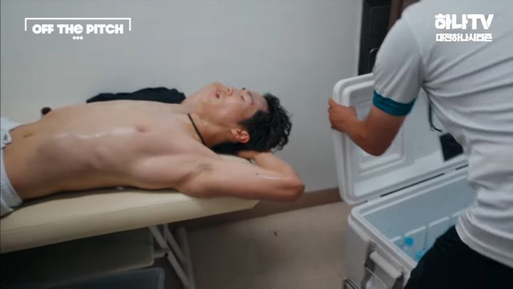 락커룸 이미지
