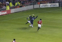 "왼발의 마법사"라이언 긱스 .gif | 인스티즈