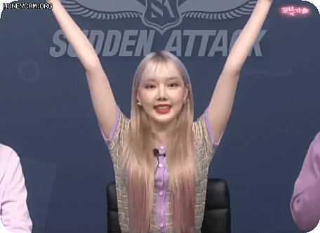 여자친구 vlive 서든어택 방송.gif | 인스티즈