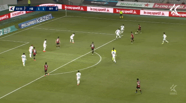 "포털사이트 전체를 기성용 찬양기사로 도배하고 있다.” | 인스티즈