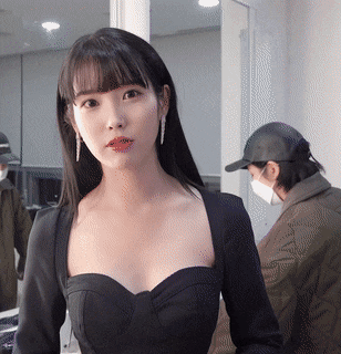 대기실 아이유.gif | 인스티즈