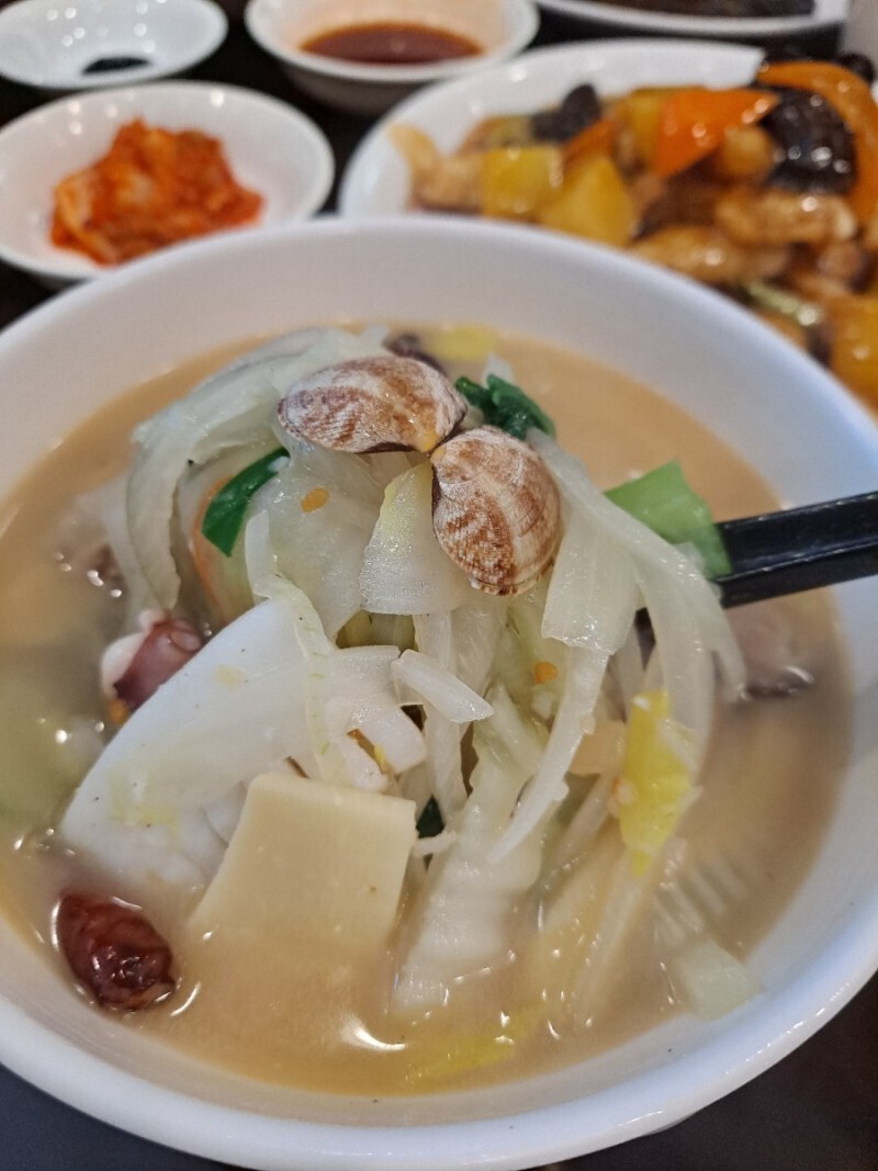 백짬뽕 이미지