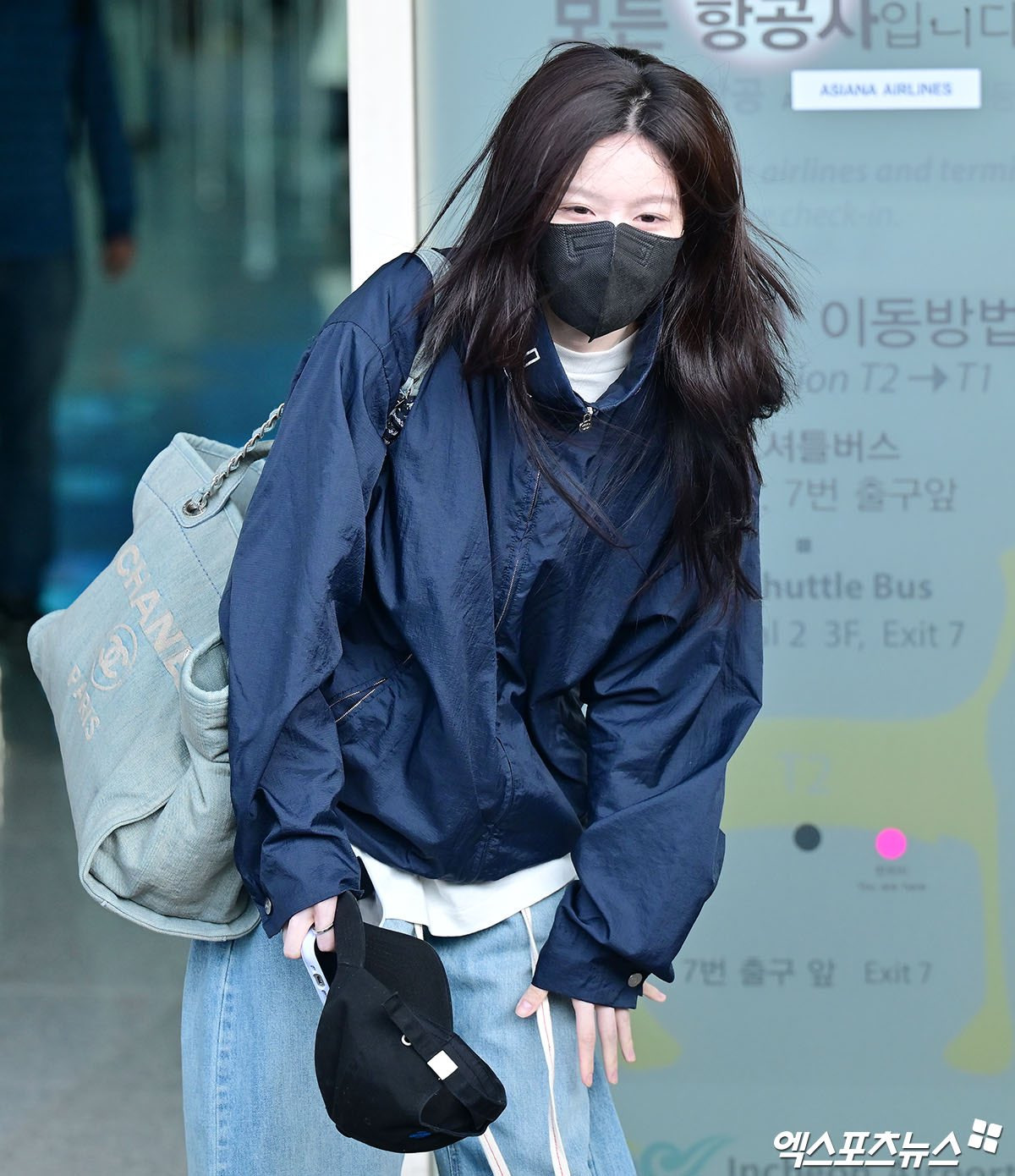 고윤정 공항 출입국.jpg | 인스티즈