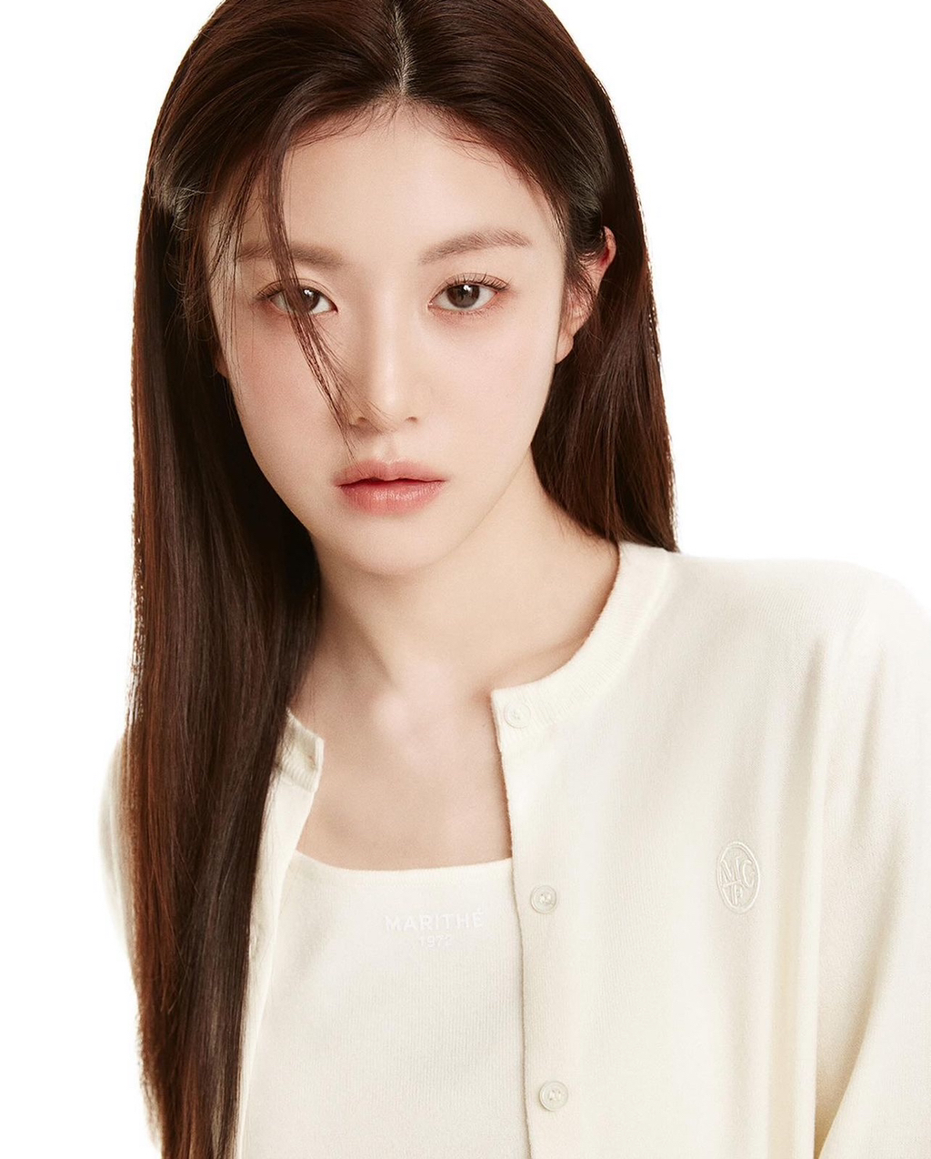 윤정 이미지