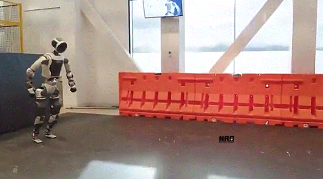 현대차 로봇 근황.gif | 인스티즈