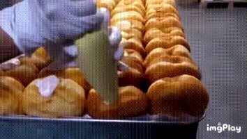 크림빵에 크림 채우기.gif | 인스티즈