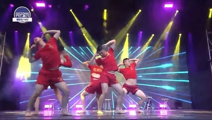 브레이브걸스 롤린이 역주행하면서 똥줄타는 사람들.gif | 인스티즈