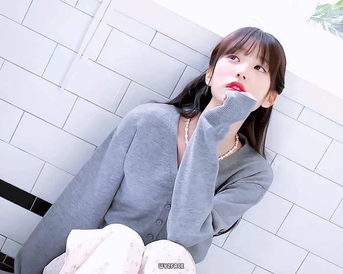 자컨에 올라온 아이브 장원영 얼굴 | 인스티즈