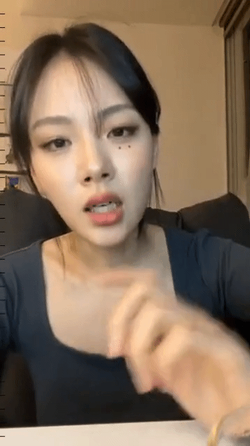 '그 손모양' 하다가 화들짝 놀란 비비 ㅋㅋㅋㅋㅋㅋㅋㅋ | 인스티즈