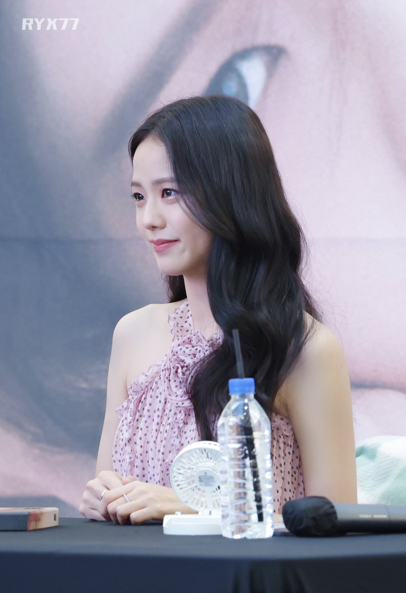 [블랙핑크] 지수 어제자 팬싸인회 미모 | 인스티즈