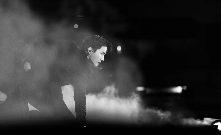 방탄 제이홉, 혼자 미국 음악축제 선다 | 인스티즈