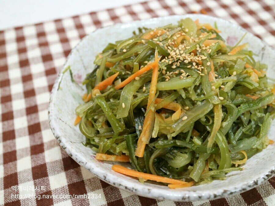 이 반찬이면 밥 몇공기 가능하시나요? | 인스티즈