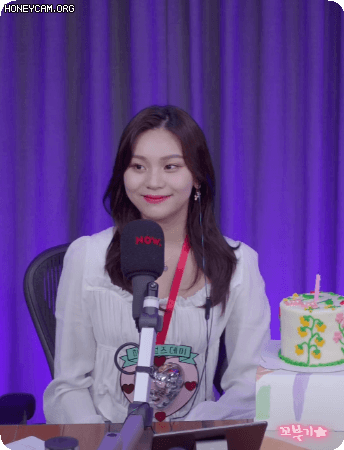 네이버나우 어벤걸스 보이는 오디오 여자친구 엄지.gif | 인스티즈