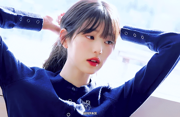 자컨에 올라온 아이브 장원영 얼굴 | 인스티즈