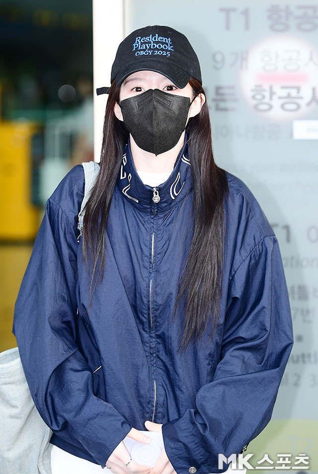 고윤정 공항 출입국.jpg | 인스티즈