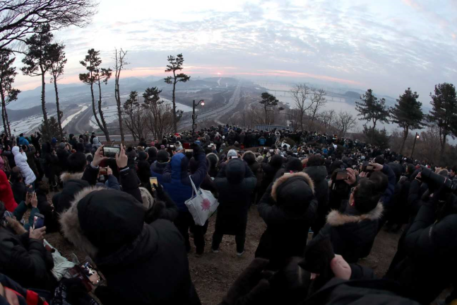 불과 1년 전인데 너무 옛날 같은 우리들의 일상 사진.jpg | 인스티즈