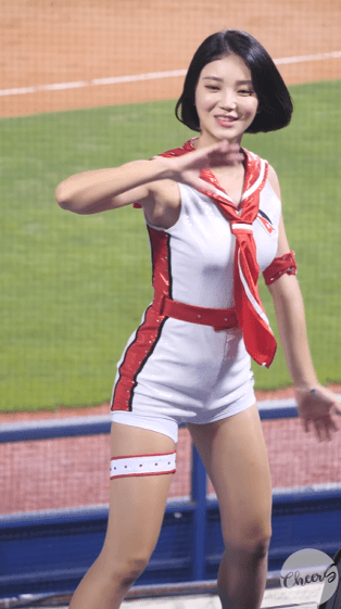 정유민 치어리더.gif | 인스티즈