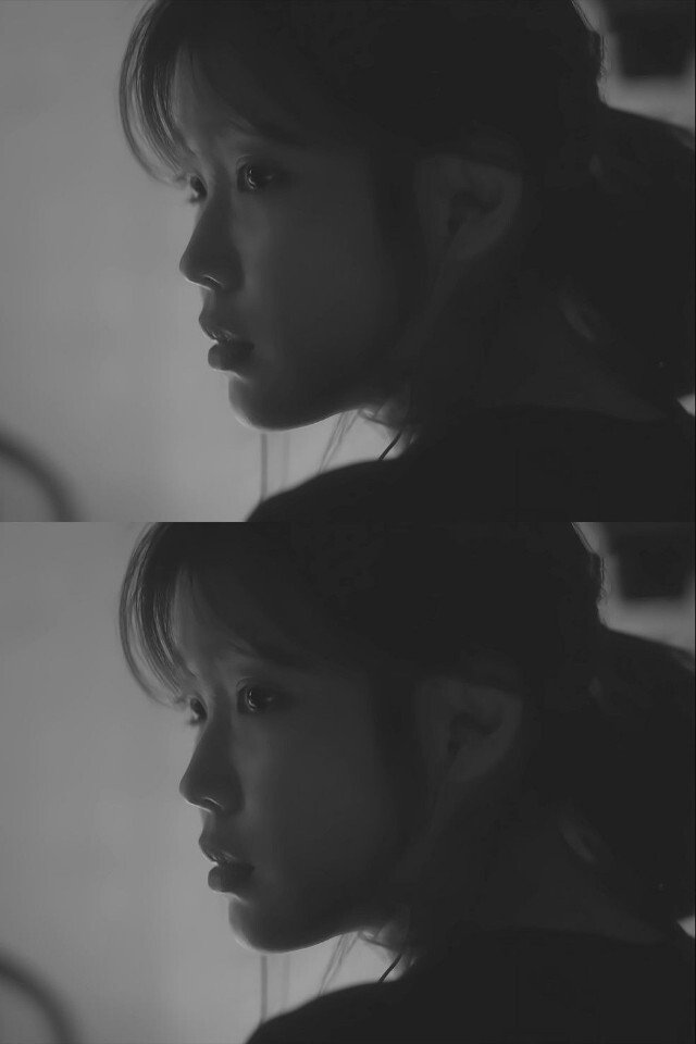 흑백 아이유.jpg | 인스티즈
