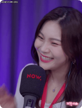 네이버나우 어벤걸스 보이는 오디오 여자친구 엄지.gif | 인스티즈