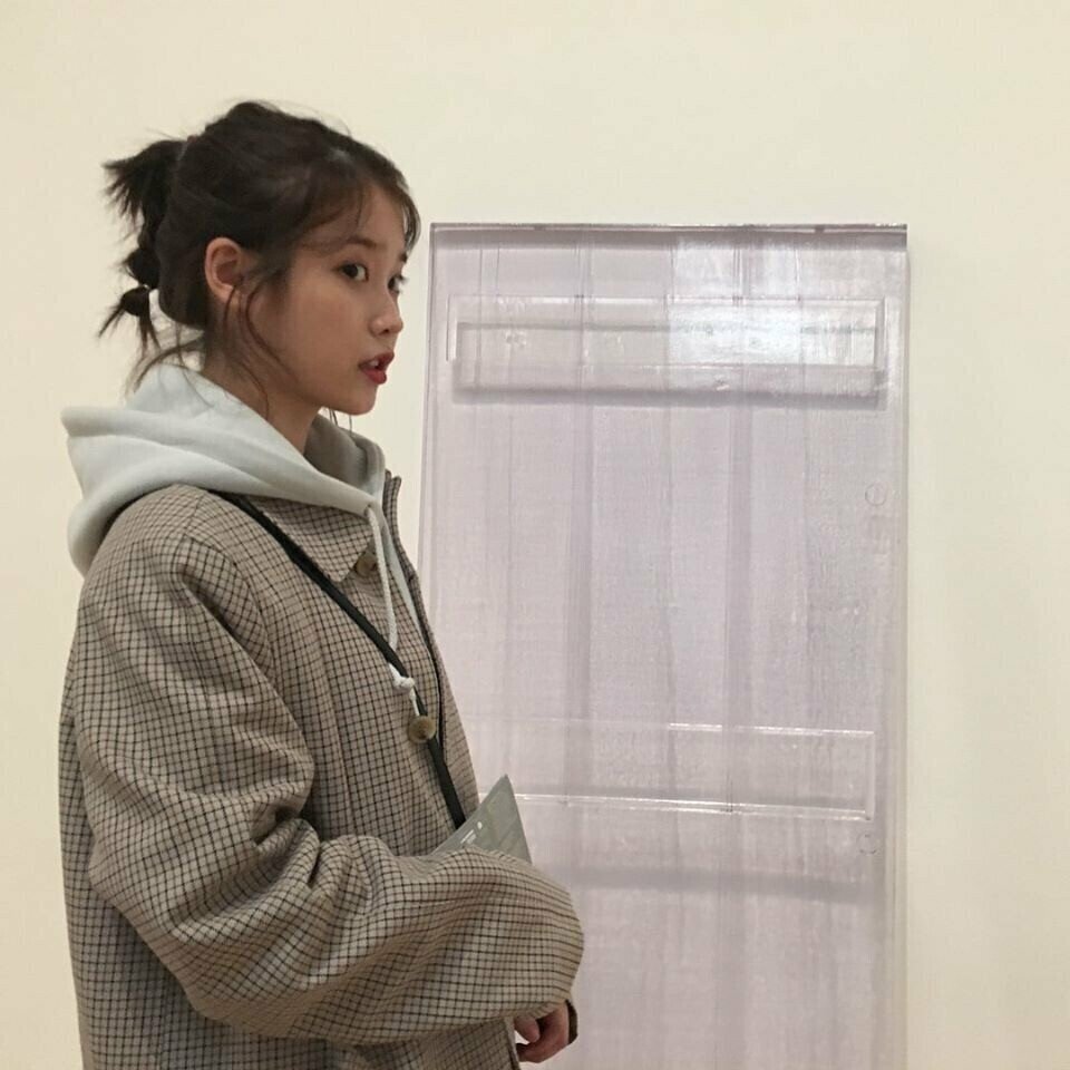 아이유 여친짤.jpg | 인스티즈