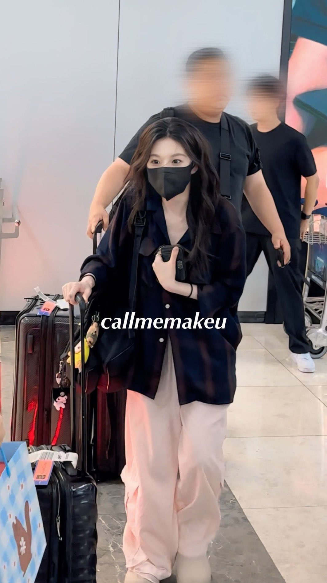 고윤정 공항 출입국.jpg | 인스티즈