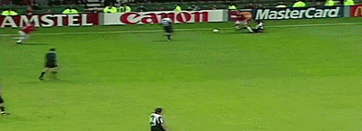 "왼발의 마법사"라이언 긱스 .gif | 인스티즈