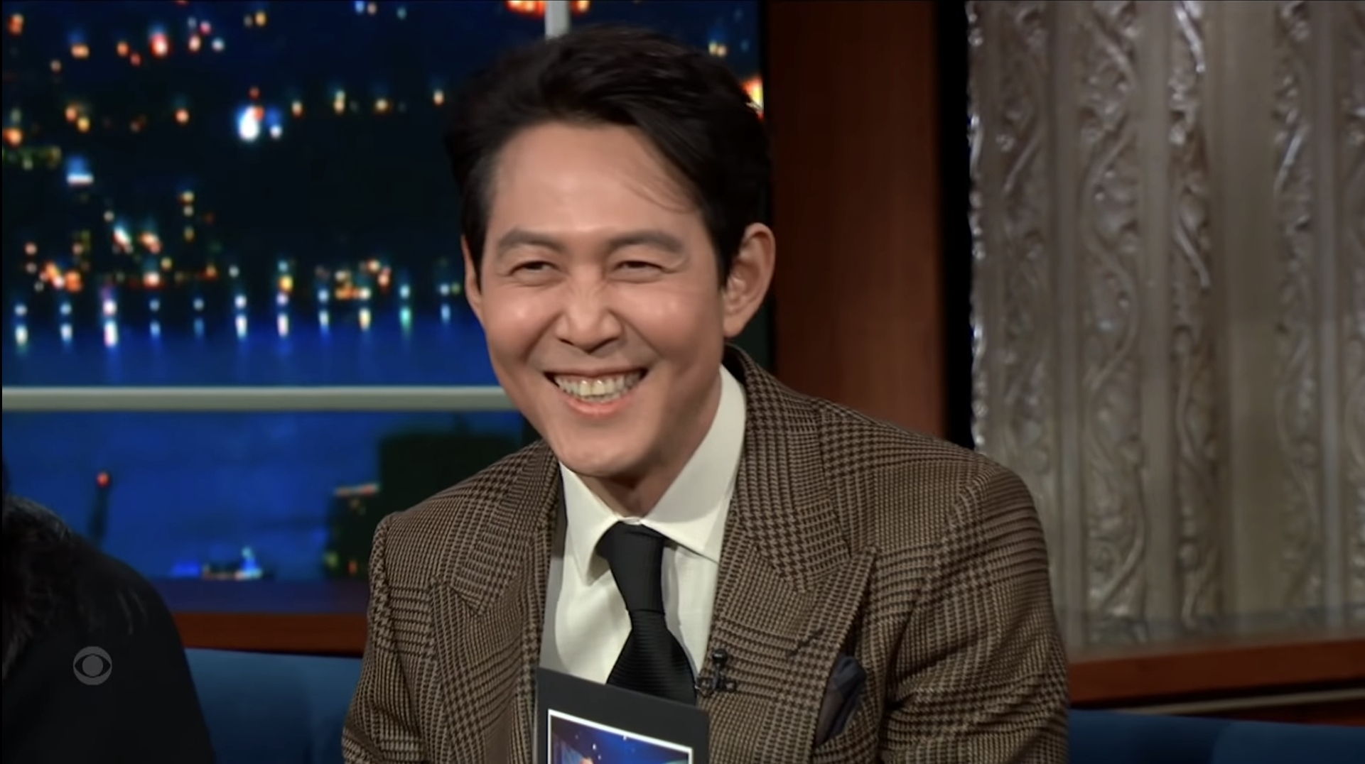 "이정재 씨, 레오나르도 디카프리오 같은 셀럽이 같이 사진 찍자고 하면 기분이 어때요?ㅎㅎ".JPG | 인스티즈