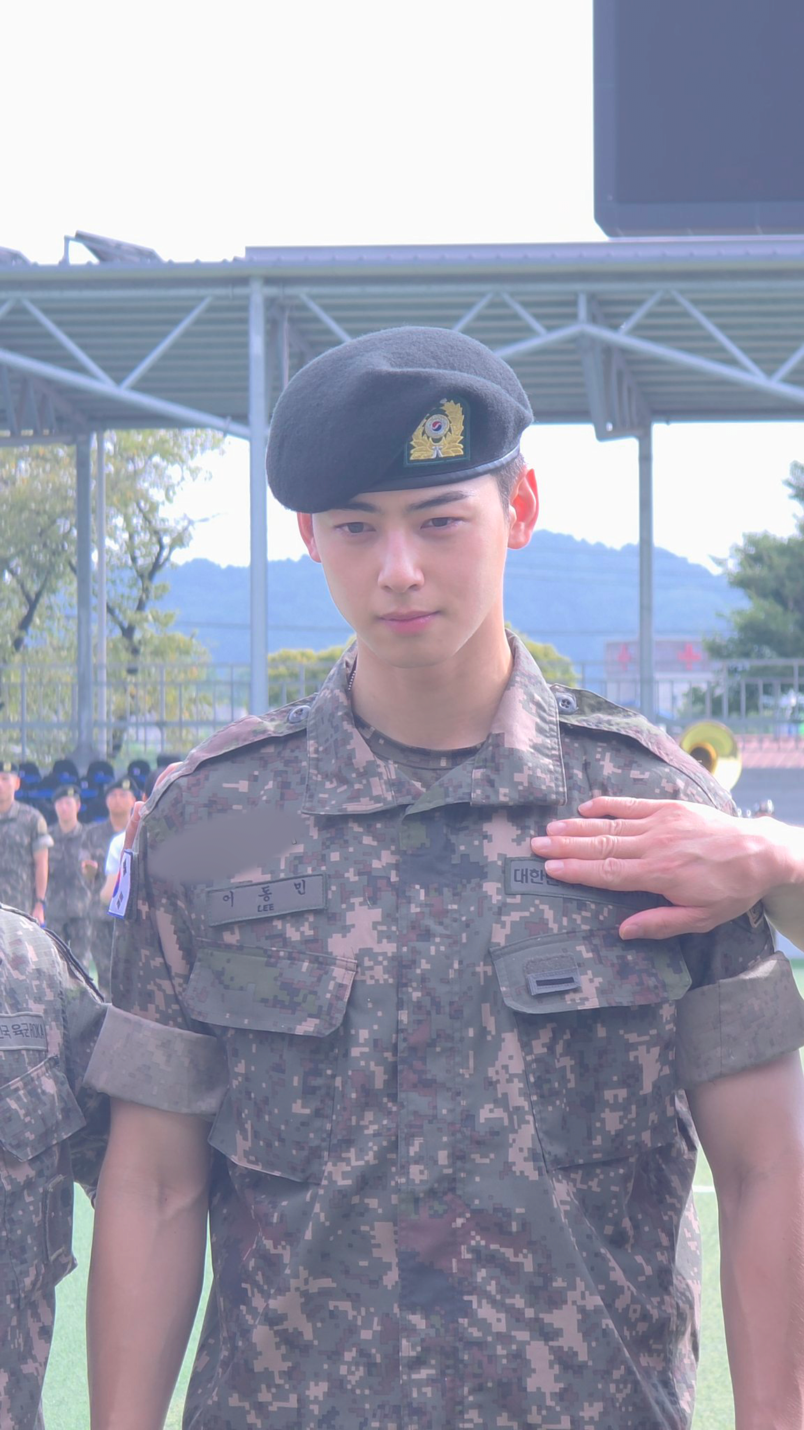 훈련병 아버지가 찍은 차은우.jpg | 인스티즈
