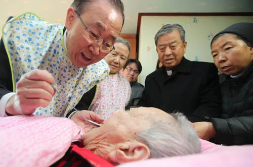 기름장어 반기문이 대선 출마 선언 한달만에 빤스런한 이유 | 인스티즈