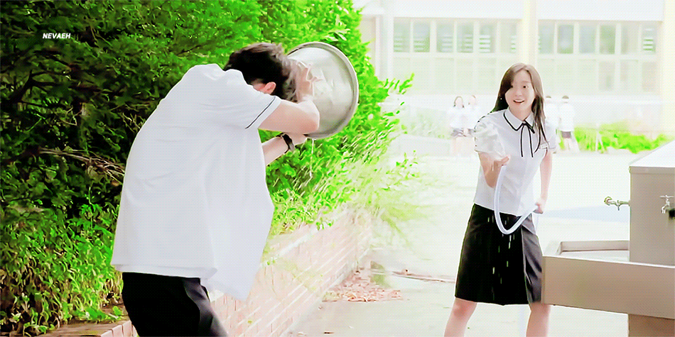 유년시절의 아련한 감수성이 터지는 중학생이 쓴 시 - 화성에서도 사랑해는 여전히 사랑해인지 | 인스티즈