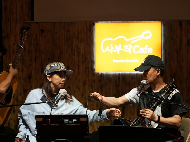 사부작카페 이미지
