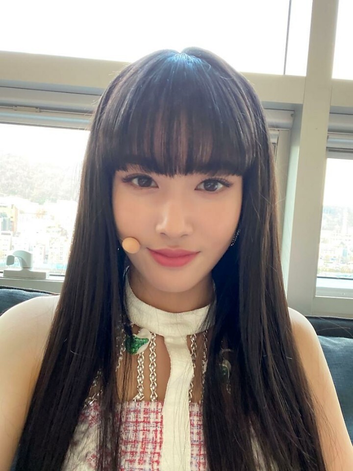 윤윤 이미지