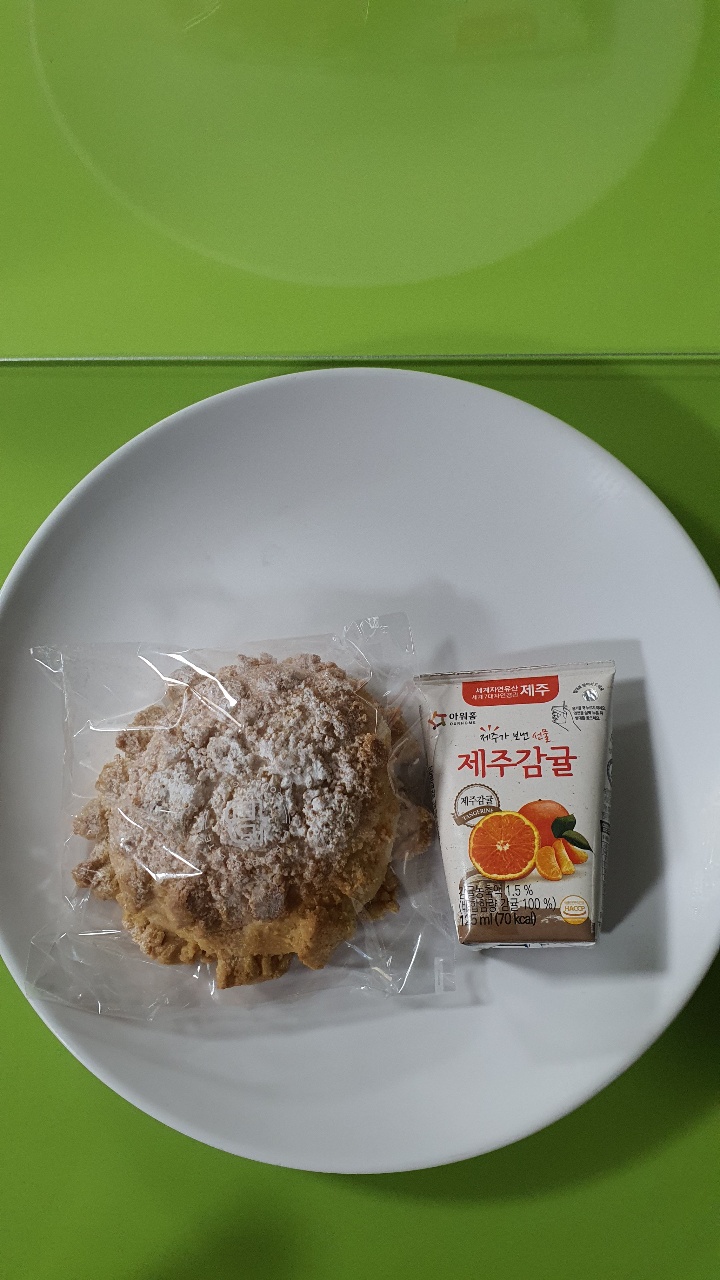 빵과야식 이미지