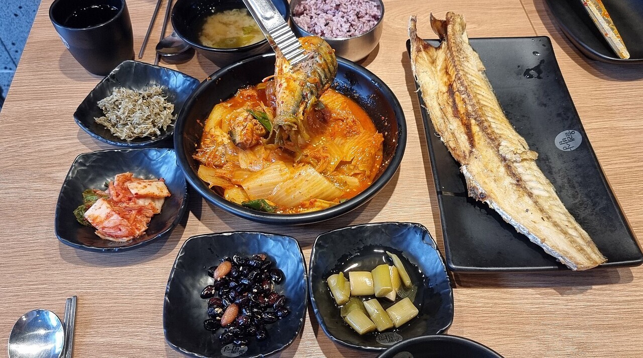 제주생선구이올래밥상 이미지