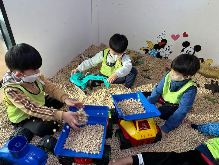 점핑플레이도시 이미지