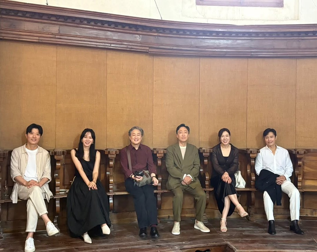 실시간 베니스 영화제 참석한 어쩔수가없다 팀 | 인스티즈