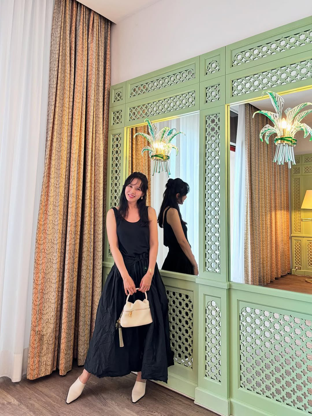 손예진이 팔에 해준 싸인으로 타투한 외국 팬 | 인스티즈