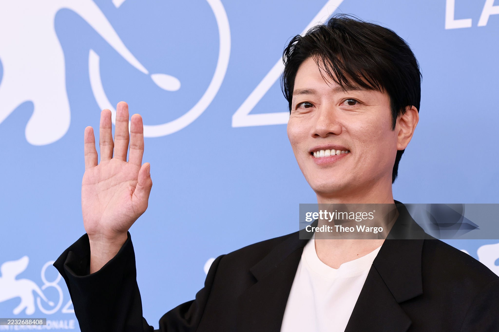 실시간 베니스 영화제 참석한 어쩔수가없다 팀 | 인스티즈